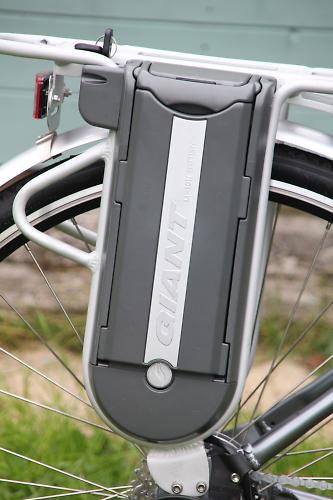 Giant electric bike clearance battery